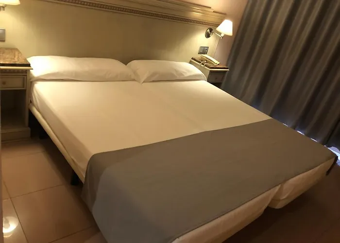 Via Valentia 3* Catarroja