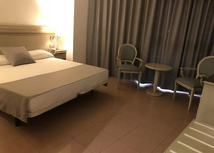 Hotel Via Valentia Catarroja